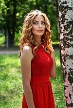 Ukrainian mail order bride Victoria from Cherkasy with light brown hair and blue eye color - image 6