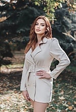 Ukrainian mail order bride Victoria from Cherkasy with light brown hair and blue eye color - image 4