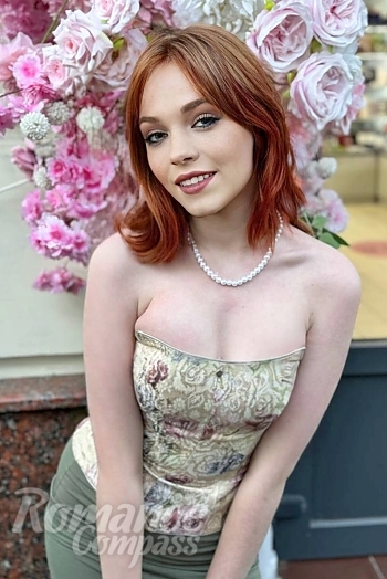 Ukrainian mail order bride Aleksandra from Ivano-Frankivsk with red hair and blue eye color - image 1