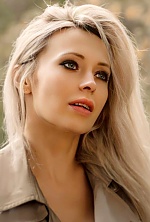 Ukrainian mail order bride Alina from Copengagen with blonde hair and green eye color - image 3
