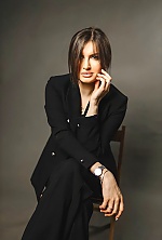 Ukrainian mail order bride Miroslava from Warsaw with brunette hair and brown eye color - image 8