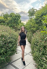 Ukrainian mail order bride Anastasia from Paris with blonde hair and green eye color - image 10