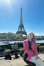 Ukrainian mail order bride Anastasia from Paris with blonde hair and green eye color - image 11