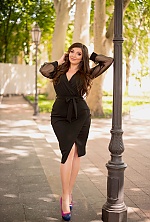 Ukrainian mail order bride Svetlana from Odessa with light brown hair and hazel eye color - image 8