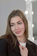 Ukrainian mail order bride Yelyzaveta from Kiev with brunette hair and green eye color - image 6
