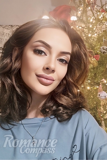 Ukrainian mail order bride Liia from Wroclaw with brunette hair and brown eye color - image 1