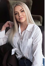 Ukrainian mail order bride Elena from Poltava with blonde hair and hazel eye color - image 4