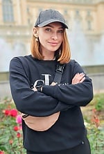Ukrainian mail order bride Victoria from Vancouver with red hair and green eye color - image 10