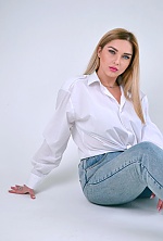 Ukrainian mail order bride Viktoria from Kiev with blonde hair and blue eye color - image 8