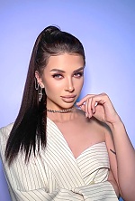 Ukrainian mail order bride Tetiana from Kiev with light brown hair and green eye color - image 3