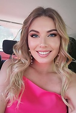 Ukrainian mail order bride Diana from Warsaw with blonde hair and green eye color - image 2