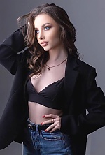 Ukrainian mail order bride Bogdana from Warsaw with light brown hair and blue eye color - image 8