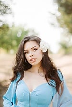 Ukrainian mail order bride Karina from Mykolaiv with brunette hair and brown eye color - image 4