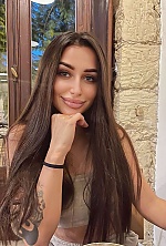 Ukrainian mail order bride Mila from Los Angeles with light brown hair and grey eye color - image 2