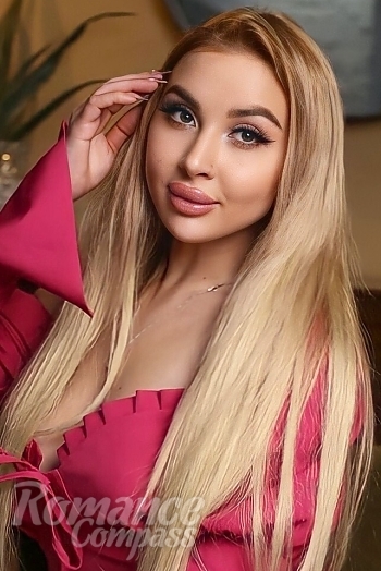 Ukrainian mail order bride Valeria from Kiev with blonde hair and blue eye color - image 1