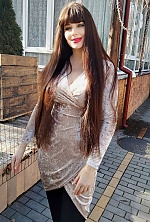 Ukrainian mail order bride Julia from Nikolaev with brunette hair and blue eye color - image 2