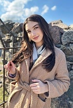 Ukrainian mail order bride Anastasiia from Cherkasy with light brown hair and green eye color - image 9