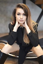 Ukrainian mail order bride Natalia from Kyiv with brunette hair and hazel eye color - image 2