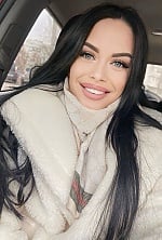 Ukrainian mail order bride Alena from Dubai with brunette hair and hazel eye color - image 5