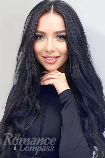 Ukrainian mail order bride Snezhana from Kiev with black hair and brown eye color - image 1