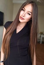 Ukrainian mail order bride Anna from Warsaw with light brown hair and grey eye color - image 5
