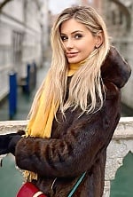 Ukrainian mail order bride Svetlana from Kiev with blonde hair and brown eye color - image 9