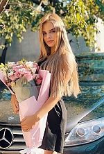 Ukrainian mail order bride Karina from Kiev with blonde hair and green eye color - image 9