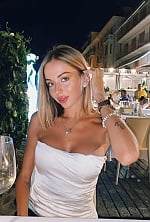 Ukrainian mail order bride Alena from Kiev with blonde hair and blue eye color - image 3