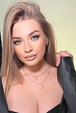 Ukrainian mail order bride Olga from Warsaw with blonde hair and blue eye color - image 2