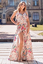 Ukrainian mail order bride Alena from Kiev with blonde hair and brown eye color - image 3