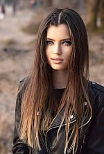 Ukrainian mail order bride Alona from Miami with light brown hair and blue eye color - image 12