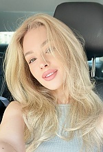 Ukrainian mail order bride Anastasia from Dnepr with blonde hair and green eye color - image 2