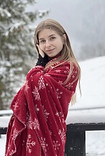Ukrainian mail order bride Olexandra from Kremenchug with light brown hair and green eye color - image 2