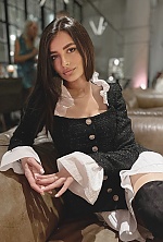 Ukrainian mail order bride Yekaterina from Bordeaux with brunette hair and brown eye color - image 5