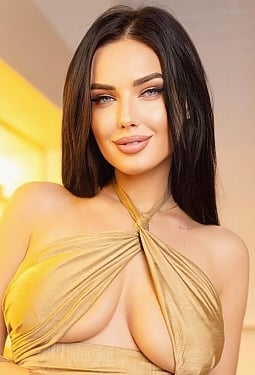 Elena, 27 y.o. from Kiev, Ukraine