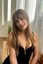 Ukrainian mail order bride Darya from Kiev with light brown hair and blue eye color - image 11
