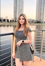 Ukrainian mail order bride Alina from Kyiv with blonde hair and brown eye color - image 4