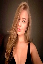 Ukrainian mail order bride Maryna from Lviv with blonde hair and blue eye color - image 3