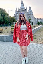 Ukrainian mail order bride Oleksandra from Vinnitsa with light brown hair and green eye color - image 10