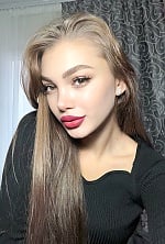 Ukrainian mail order bride Victoria from Chisinau with light brown hair and brown eye color - image 6