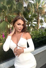 Ukrainian mail order bride Victoria from Chisinau with light brown hair and brown eye color - image 3