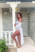 Ukrainian mail order bride Debora from Lisbon with auburn hair and brown eye color - image 8