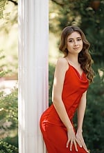 Ukrainian mail order bride Ilona from Ivano-Frankovsk with light brown hair and green eye color - image 5