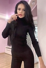 Ukrainian mail order bride Kateryna from Tampa with black hair and brown eye color - image 9