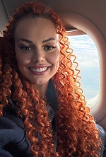 Ukrainian mail order bride Anastasia from Bucharest with light brown hair and green eye color - image 12