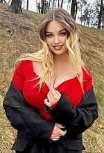 Ukrainian mail order bride Sofia from Kyiv with blonde hair and blue eye color - image 5
