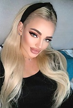 Ukrainian mail order bride Yulia from Kiev with blonde hair and green eye color - image 7