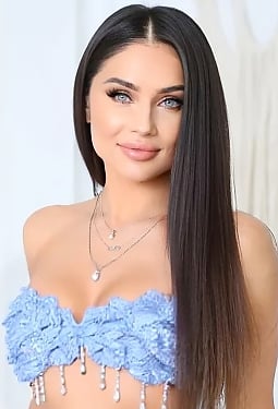 Julia, 41 y.o. from Kyiv, Ukraine