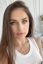 Ukrainian mail order bride Julia from Kyiv with light brown hair and blue eye color - image 11