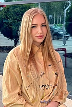 Ukrainian mail order bride Daria from Zaporozhye with blonde hair and blue eye color - image 13